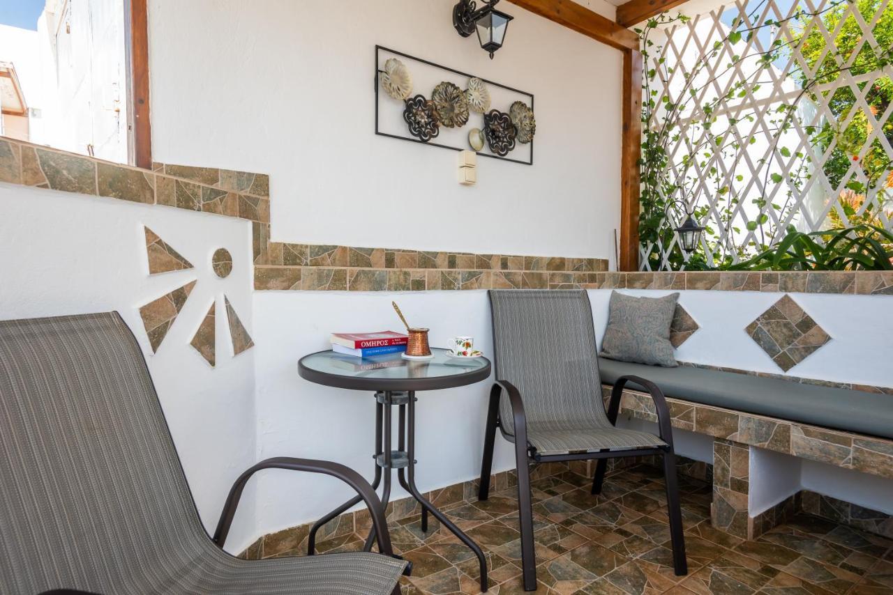 Nostos House Villa Triovasálos Екстериор снимка